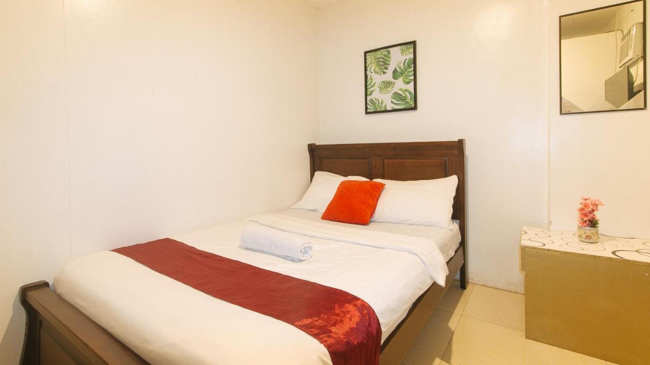 Nearest Hostel Pasay City By Reddoorz Exterior photo